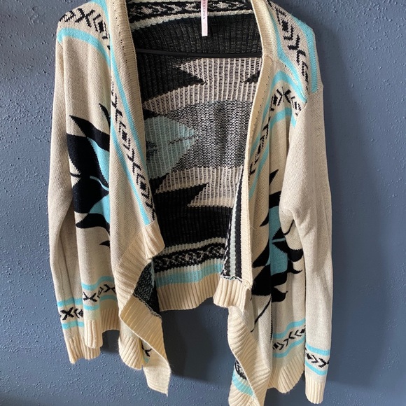 Aztec cardigan - Picture 2 of 2